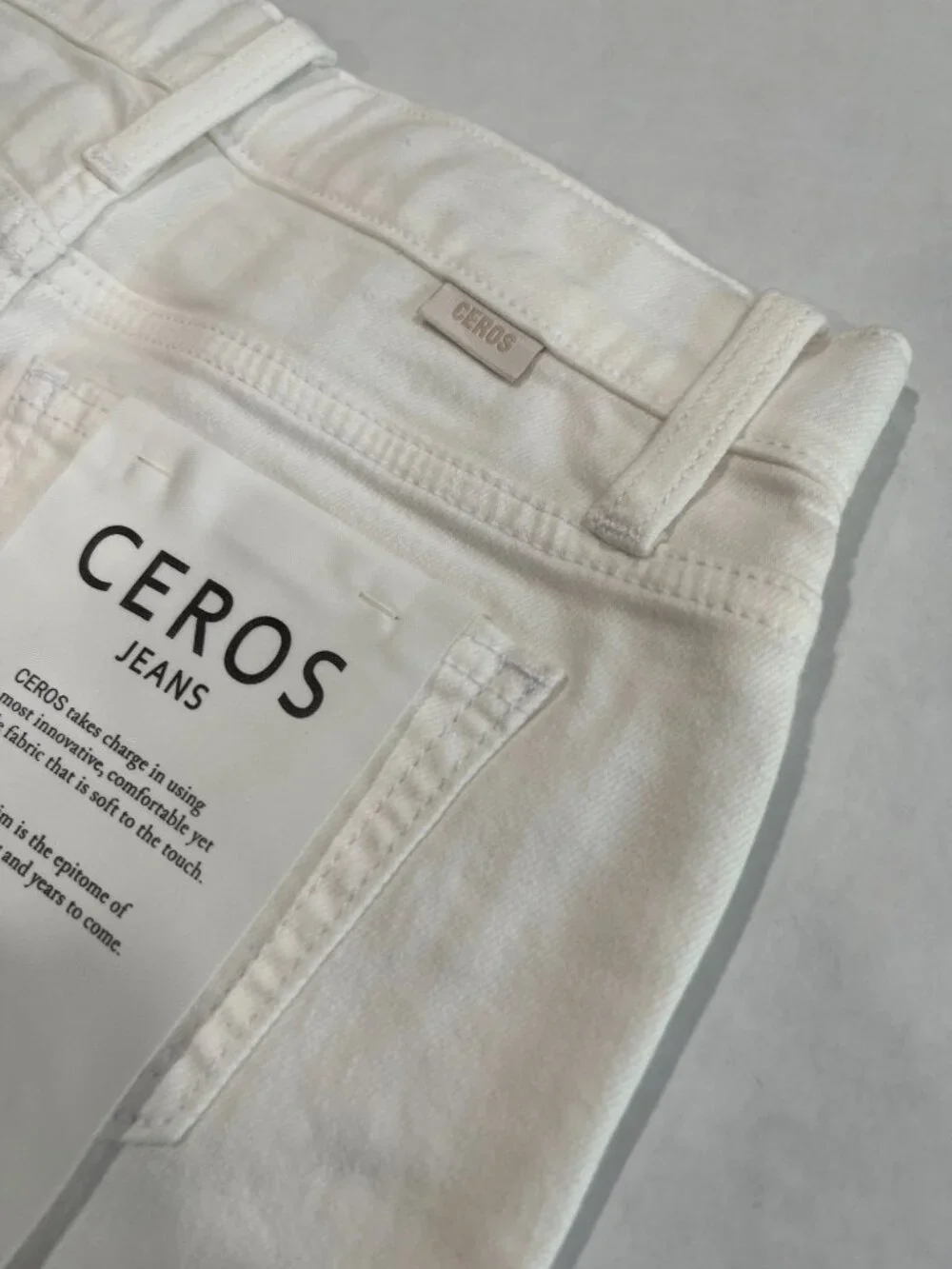 Girl - 12 - NWT Ceros White Jean Shorts